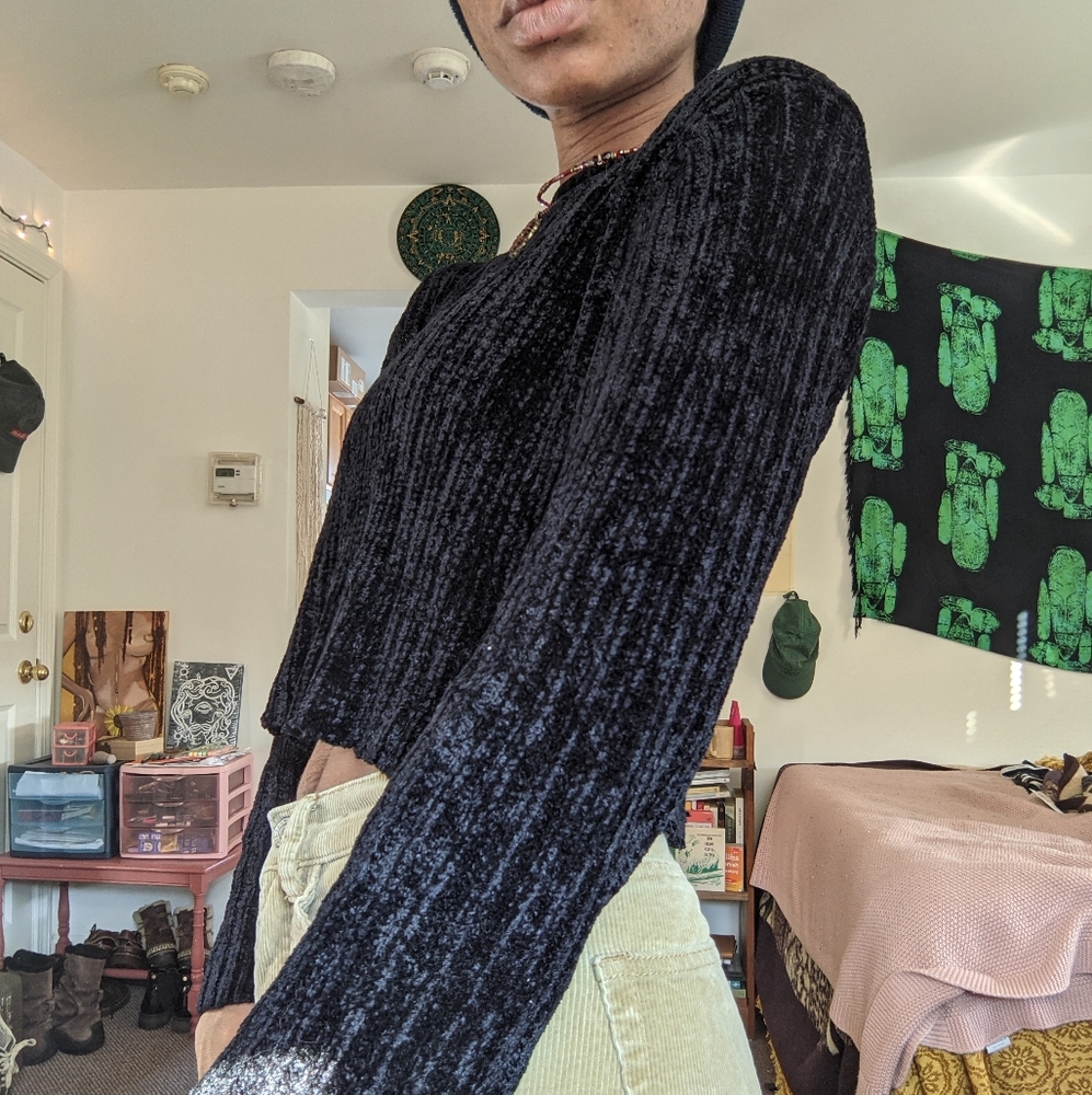 black cropped sweater